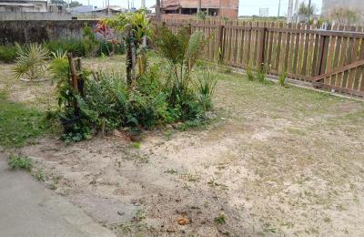 VENDE SE CASA NA PRAIA -GUARATUBA -PR , BALNEARIO NEREIDAS